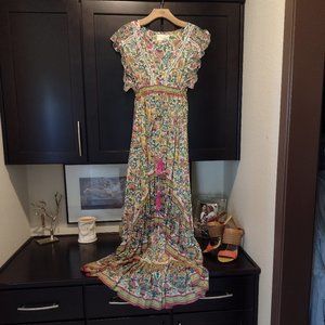 🌷🌸🌷Miss June Paris "Rhodesia" flowers forever dress size S